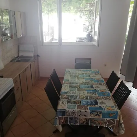 Vistica Apartment's * 波达卡