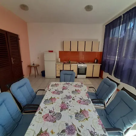 Vistica Apartment's *